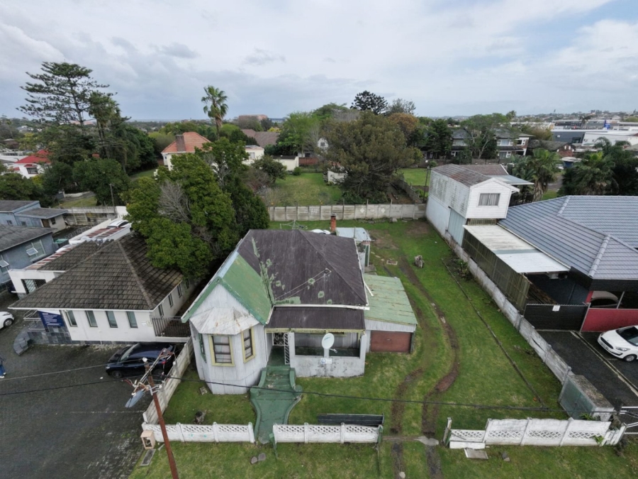 6 Bedroom Property for Sale in Vincent Eastern Cape